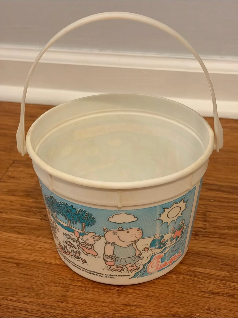 Chick-Fil-A Busy World of Richard Scarry 1993 Vintage Meal Bucket Pail 90s Kid